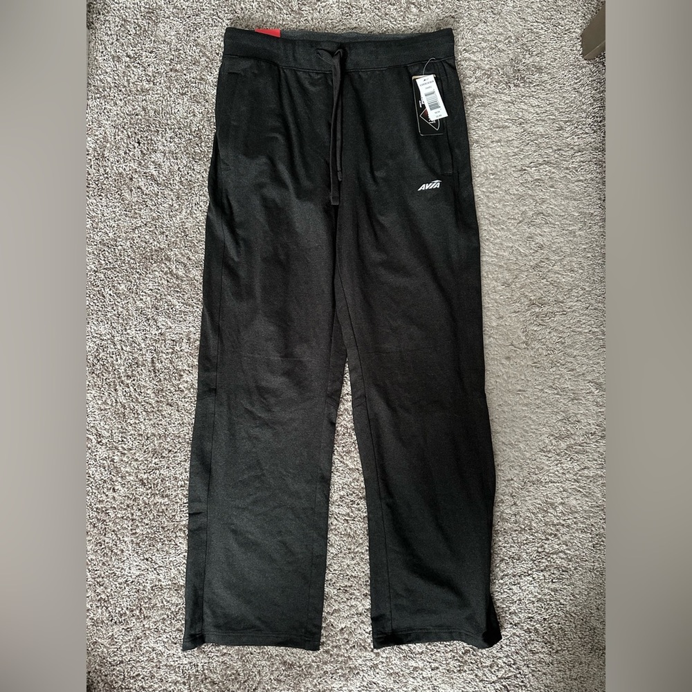 NWT - Men’s Avia Pants